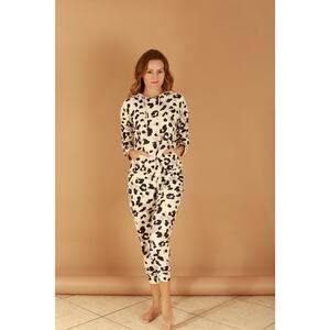 NWT Animal Print Cozy Jogger Hoodie Lounge Set - Medium